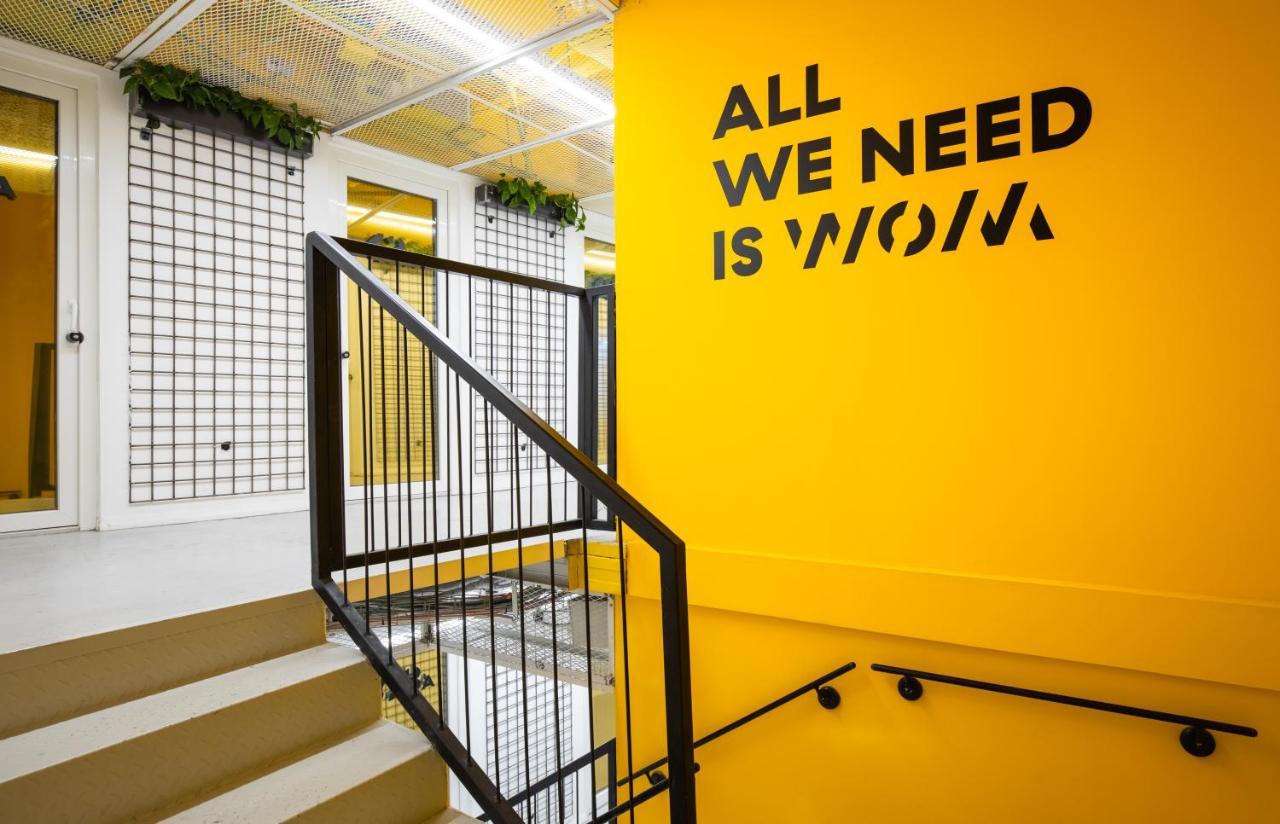 Wom Allenby Pod Hostel
