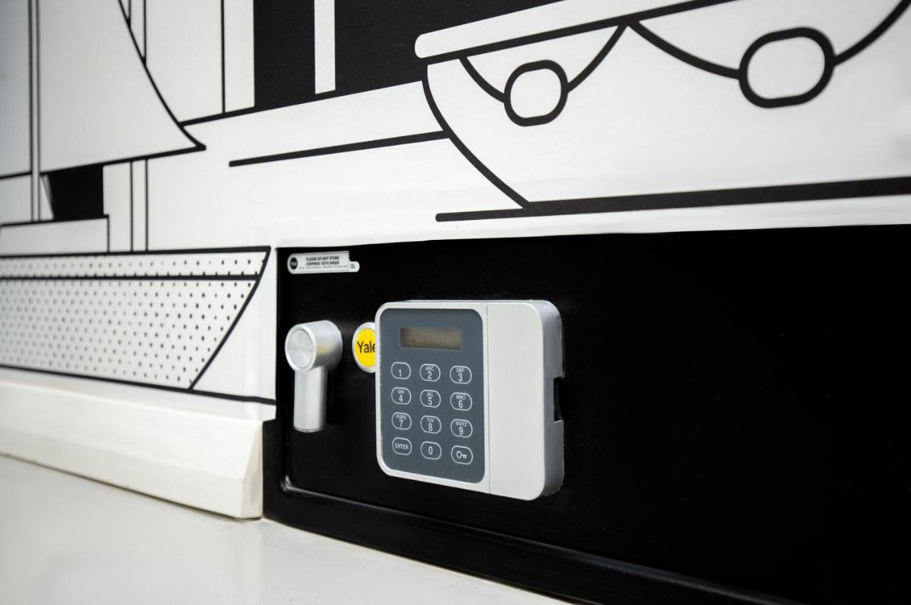 Wom Allenby Pod Hostel *